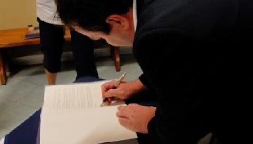 JAGA-チャールズ・ダーウィン財団
相互協力協定締結